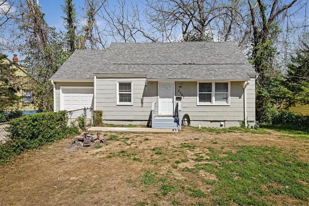 4307 Lister Avenue — photo 2