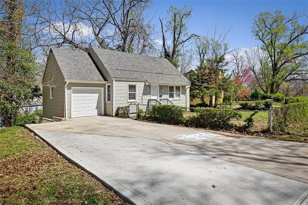 4307 Lister Avenue — photo 3