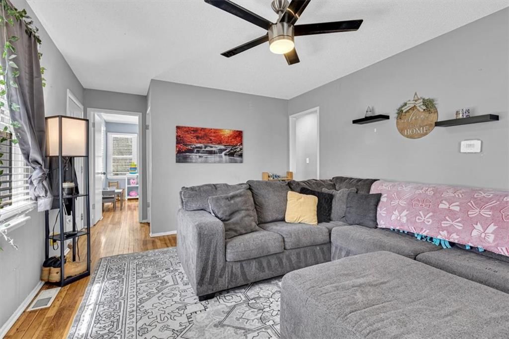 4307 Lister Avenue — photo 8