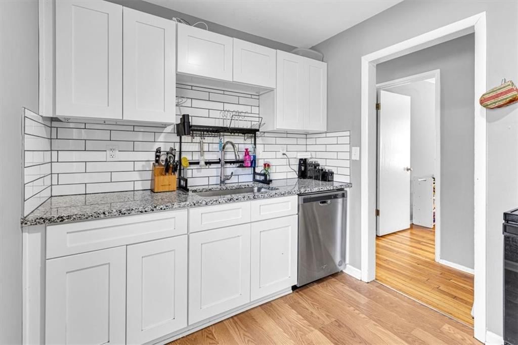 4307 Lister Avenue — photo 12