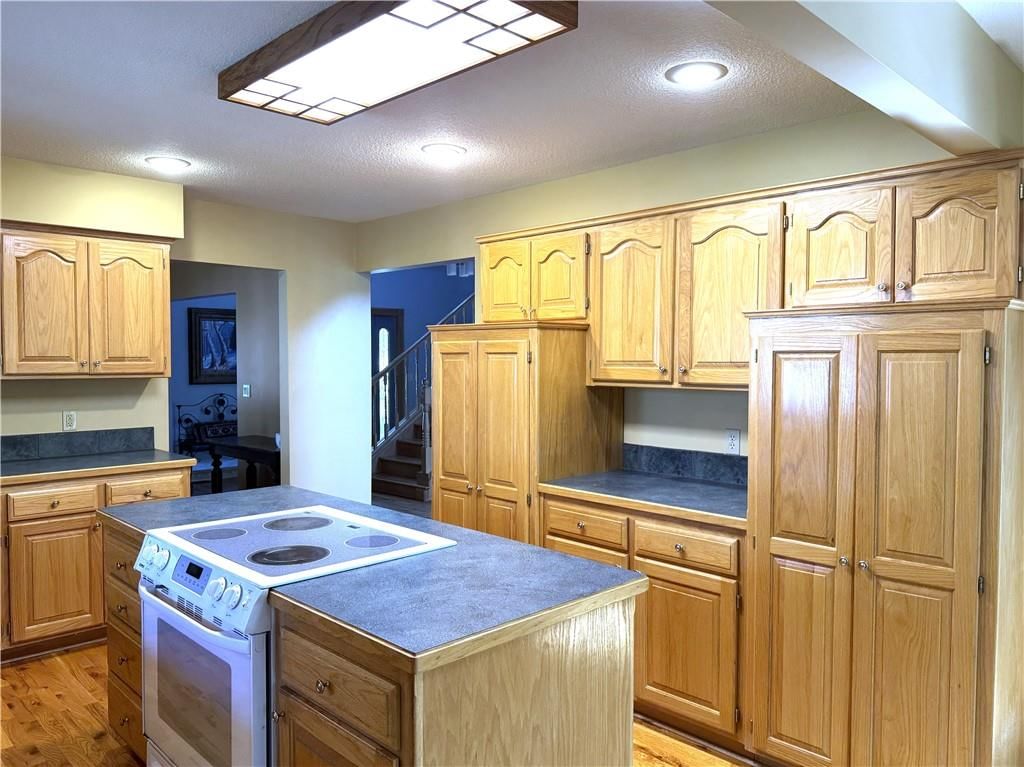 22678 S Tyson Circle — photo 8