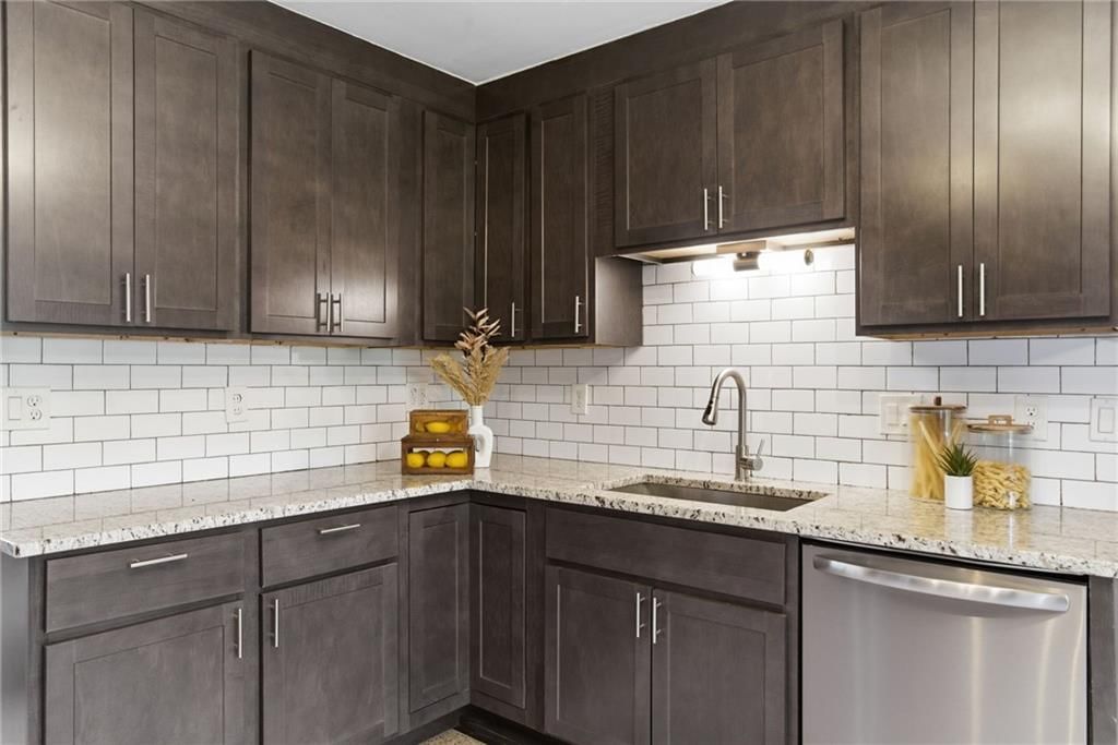 4016 W 47th Terrace — photo 12