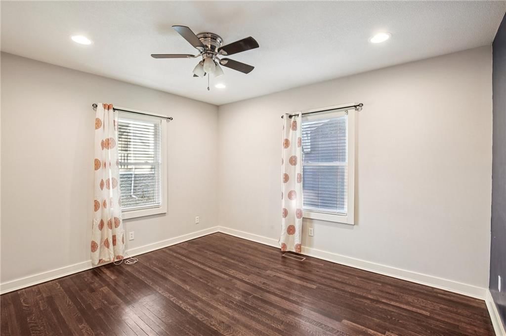 1400 E 28 Street — photo 17