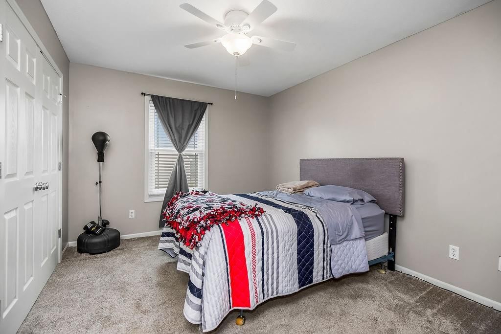 10912 N Manchester Avenue — photo 17