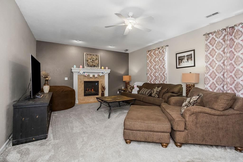 10912 N Manchester Avenue — photo 20