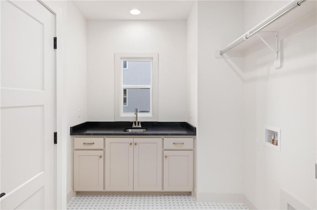 16701 Parkhill Street — photo 16