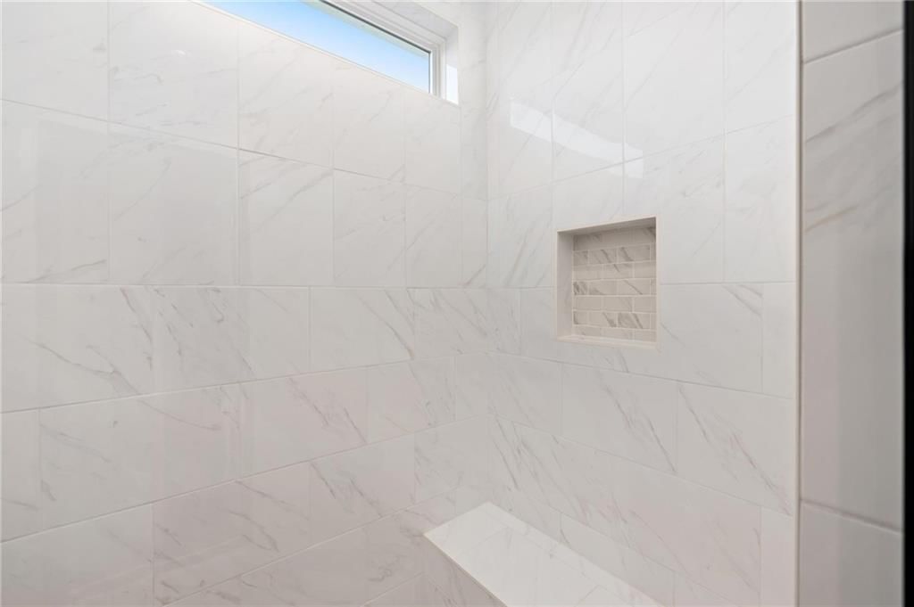 16701 Parkhill Street — photo 24