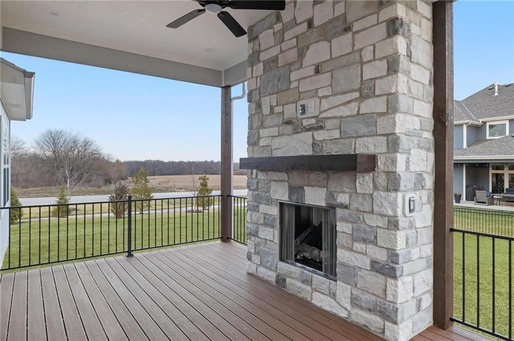 16701 Parkhill Street — photo 39