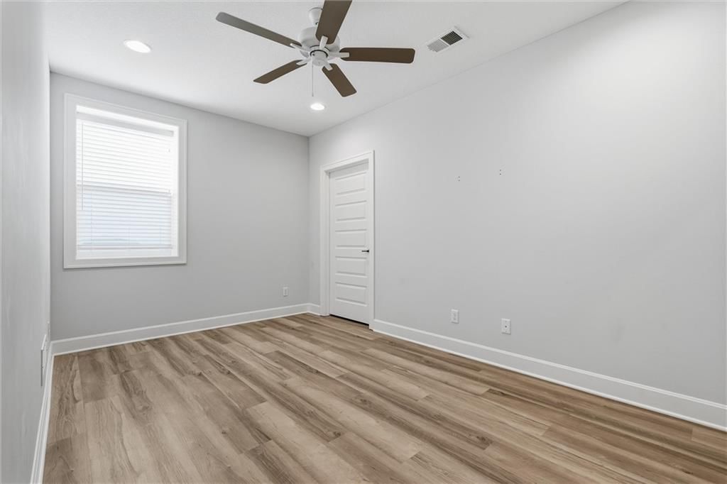 14686 S Parkhill Street — photo 32