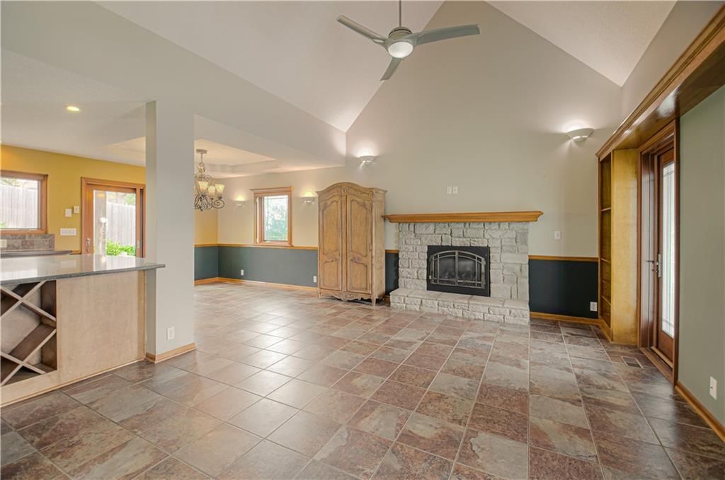 8512 NW 62nd Street — photo 5