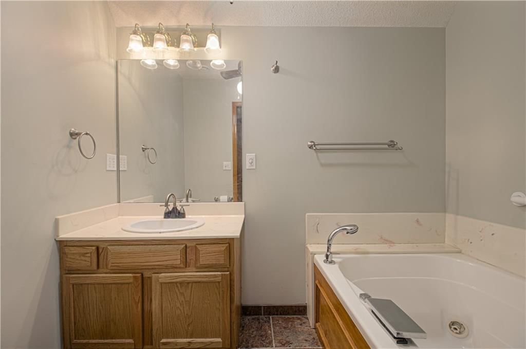8512 NW 62nd Street — photo 25