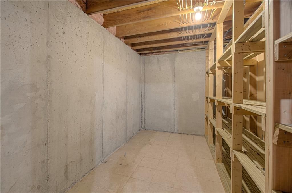 8512 NW 62nd Street — photo 33