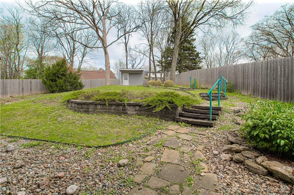 8512 NW 62nd Street — photo 35