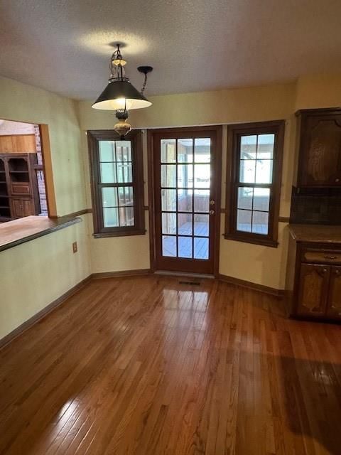 19220 W 87th Lane — photo 6