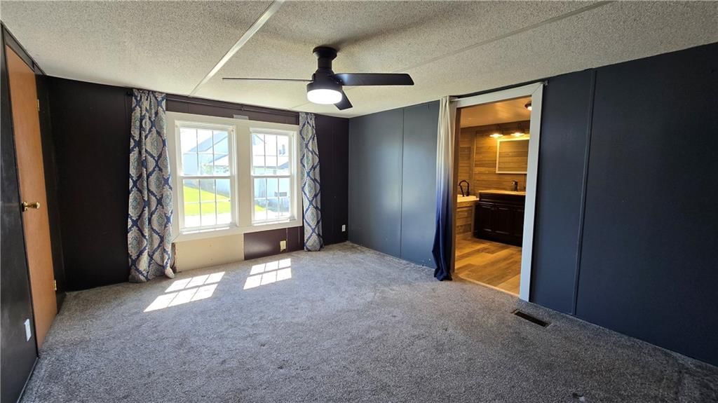 623 Commercial Street — photo 11