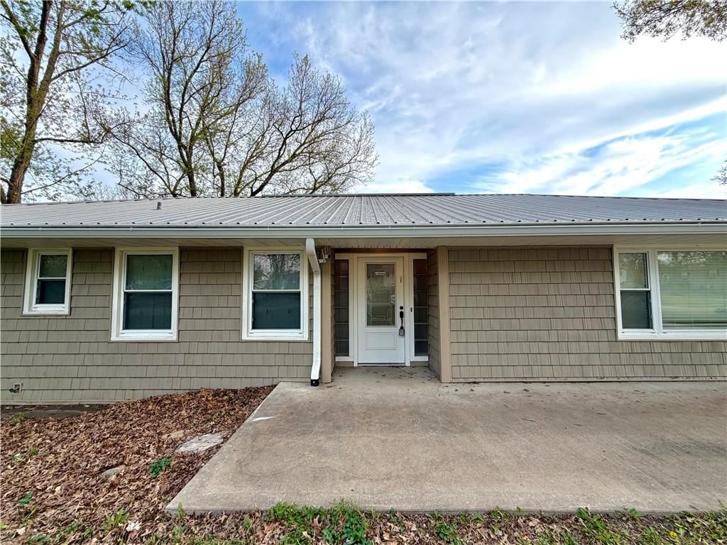 205 W Workman Street — photo 3