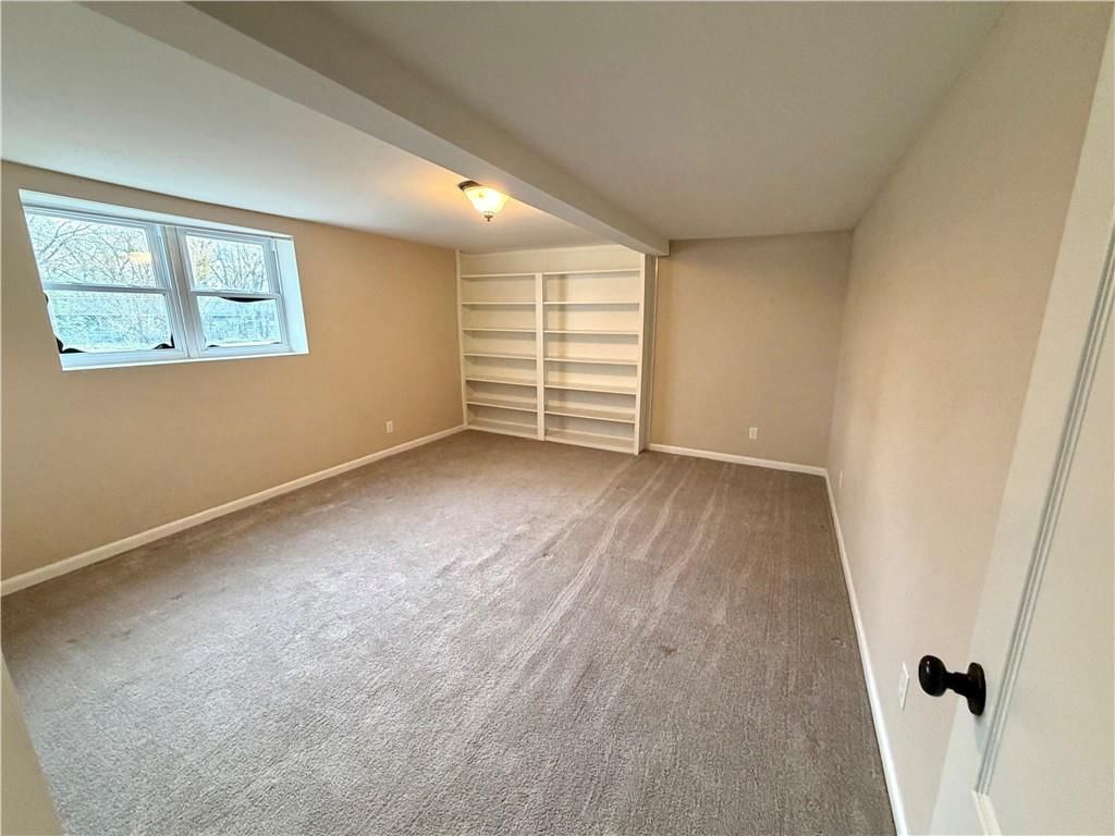 205 W Workman Street — photo 51