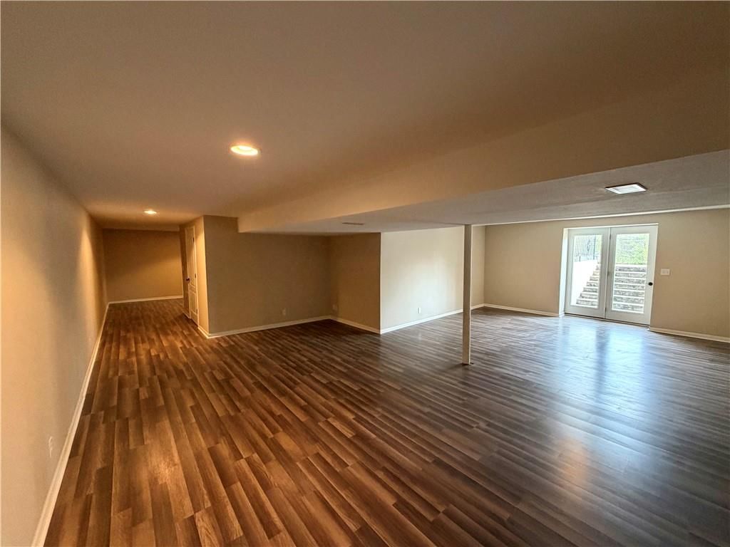 205 W Workman Street — photo 53