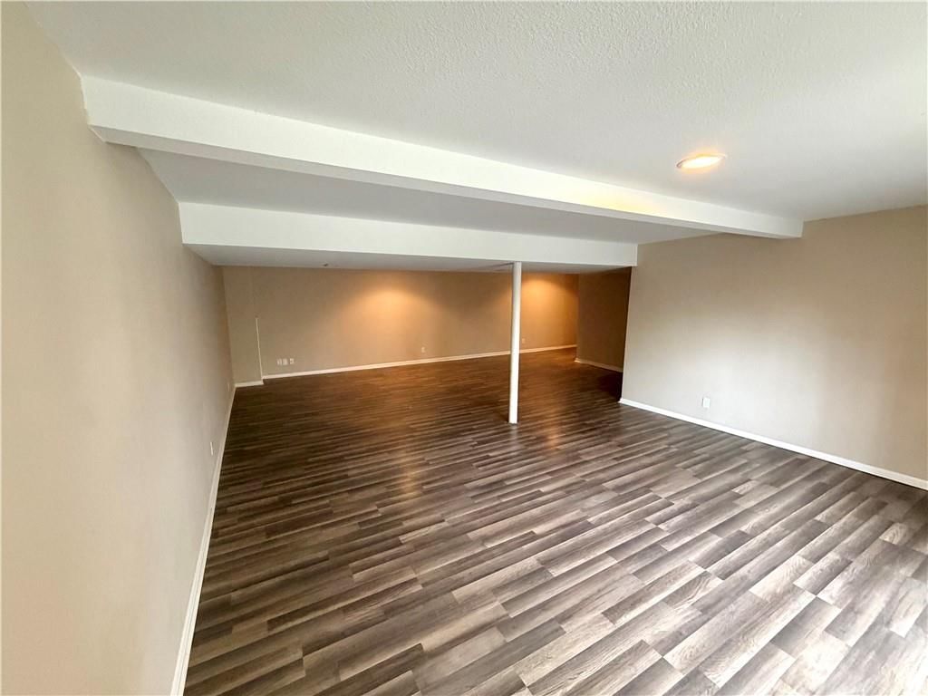 205 W Workman Street — photo 54
