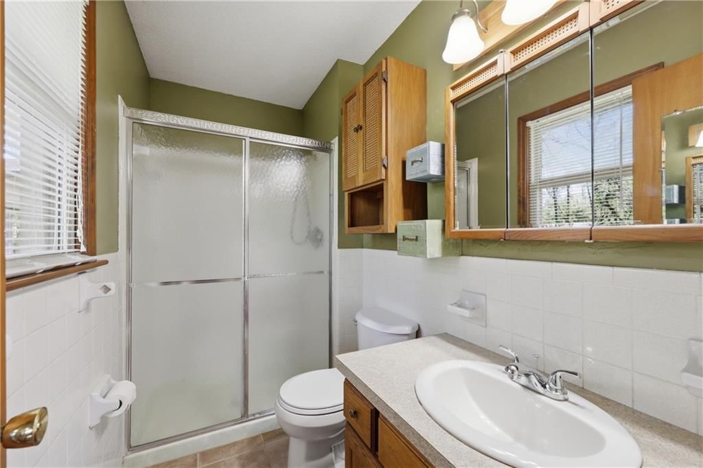 18301 E Truman Road — photo 11