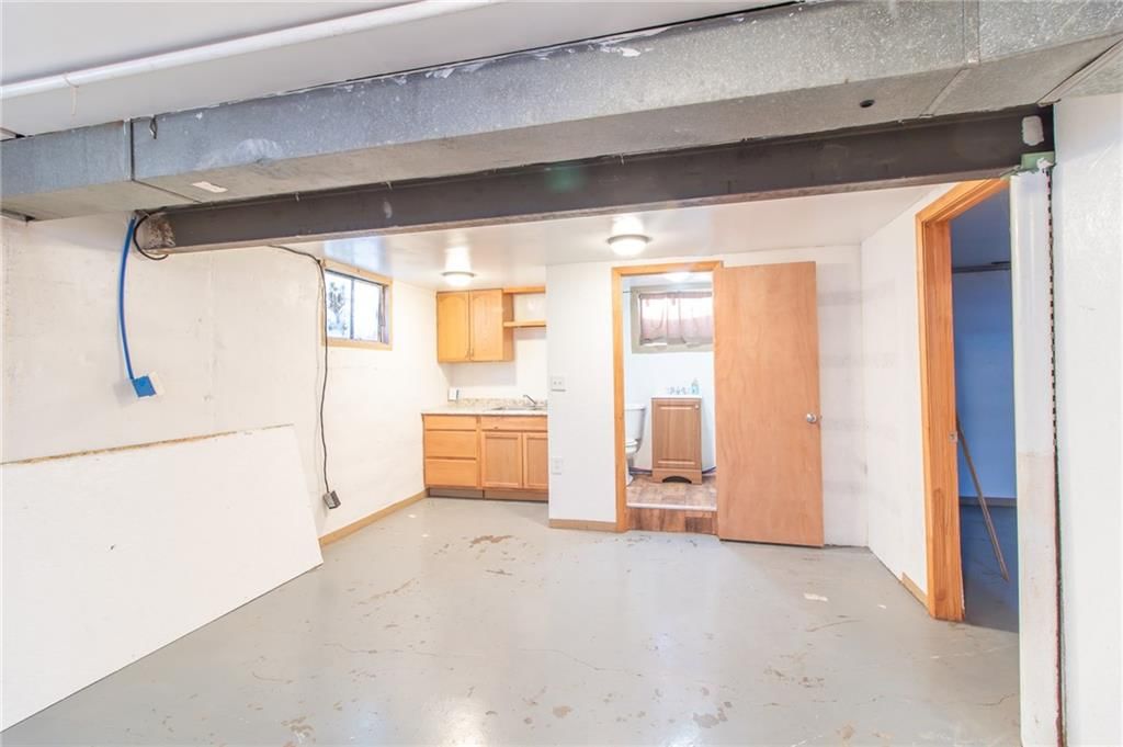 1211 N Cedar Crest Drive — photo 20