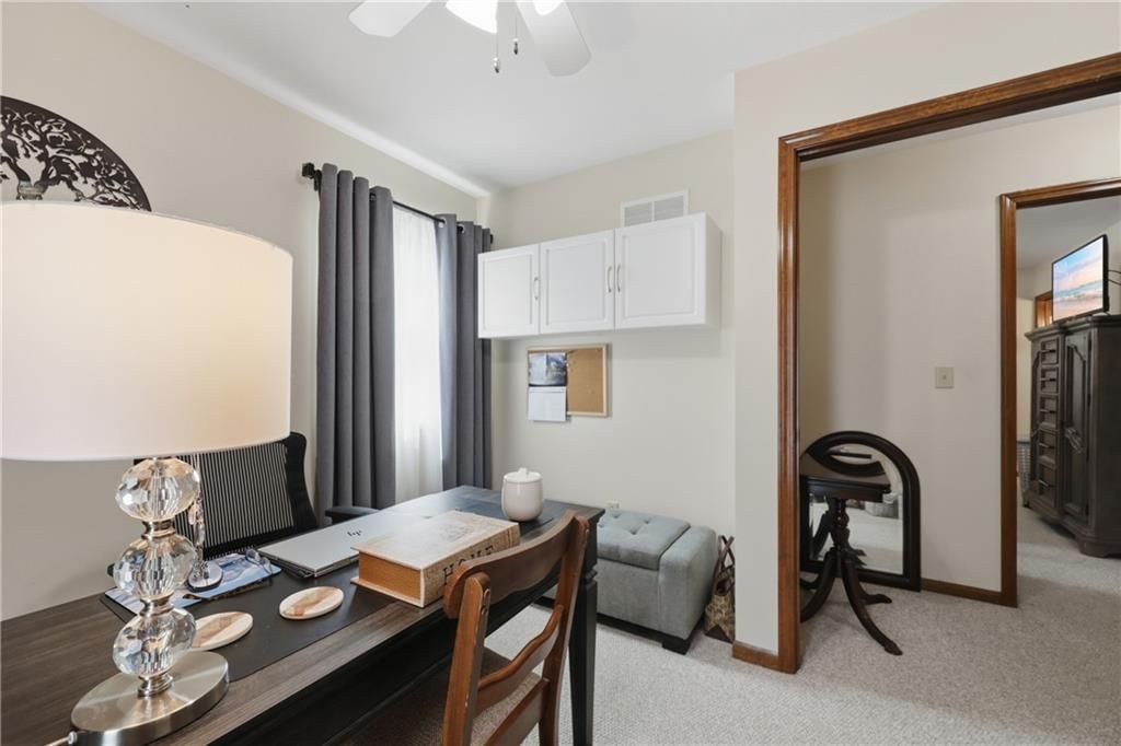 707 Christopher Drive — photo 11