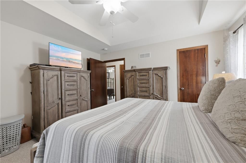 707 Christopher Drive — photo 13
