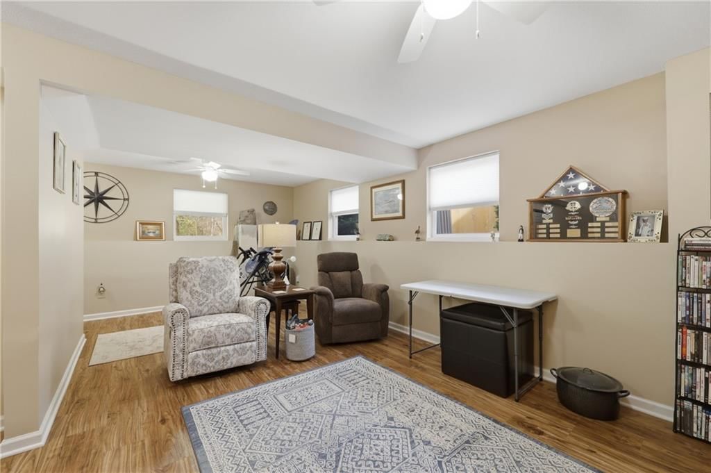707 Christopher Drive — photo 15