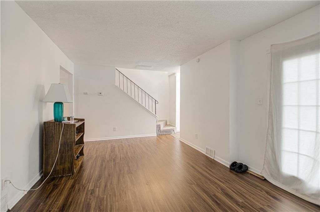 11268 Bales Avenue — photo 28