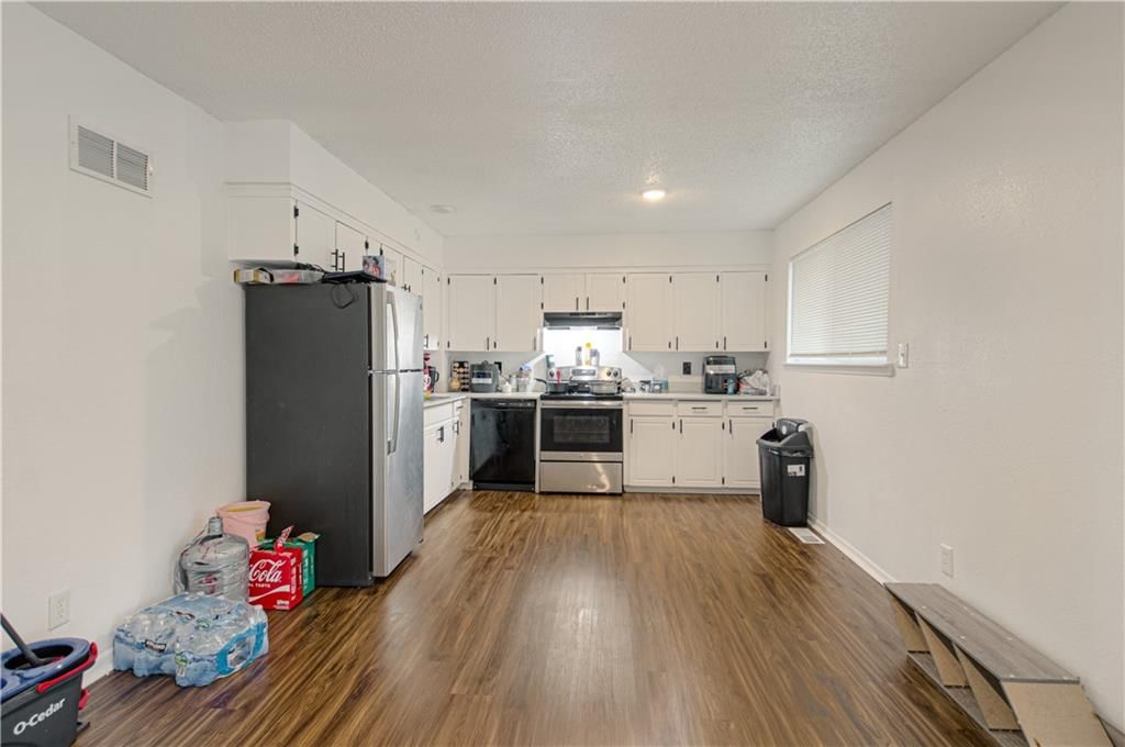 11268 Bales Avenue — photo 30