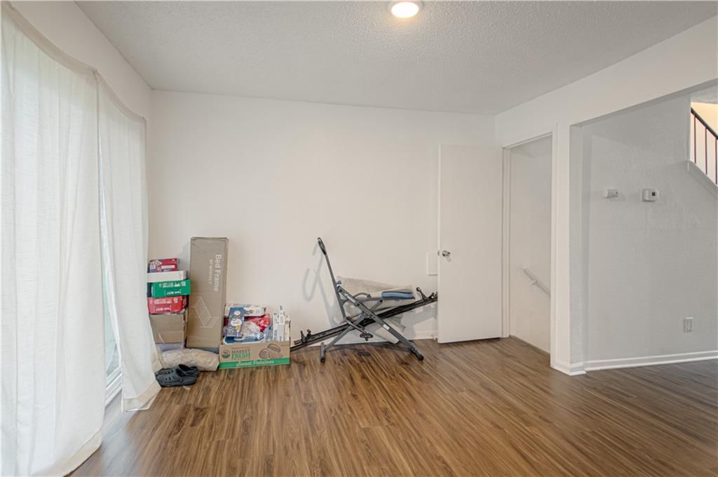 11268 Bales Avenue — photo 32