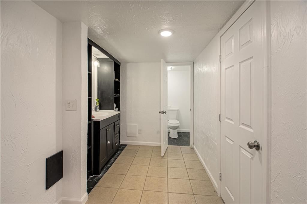 11268 Bales Avenue — photo 44