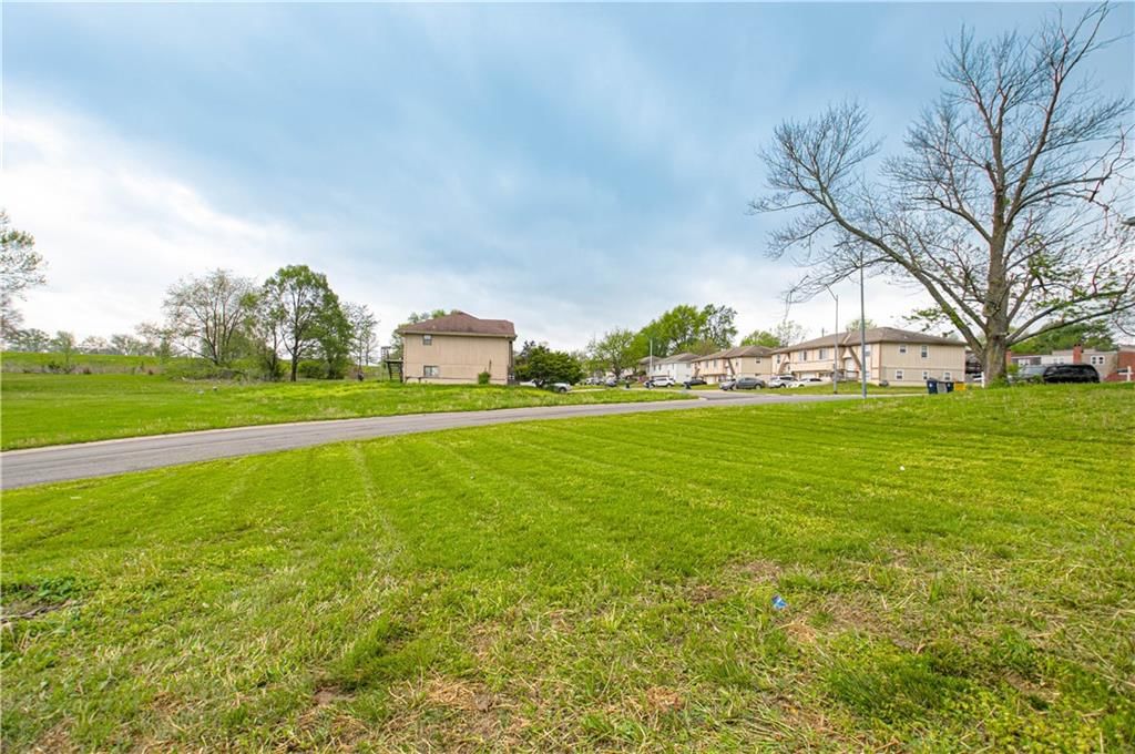 11268 Bales Avenue — photo 49