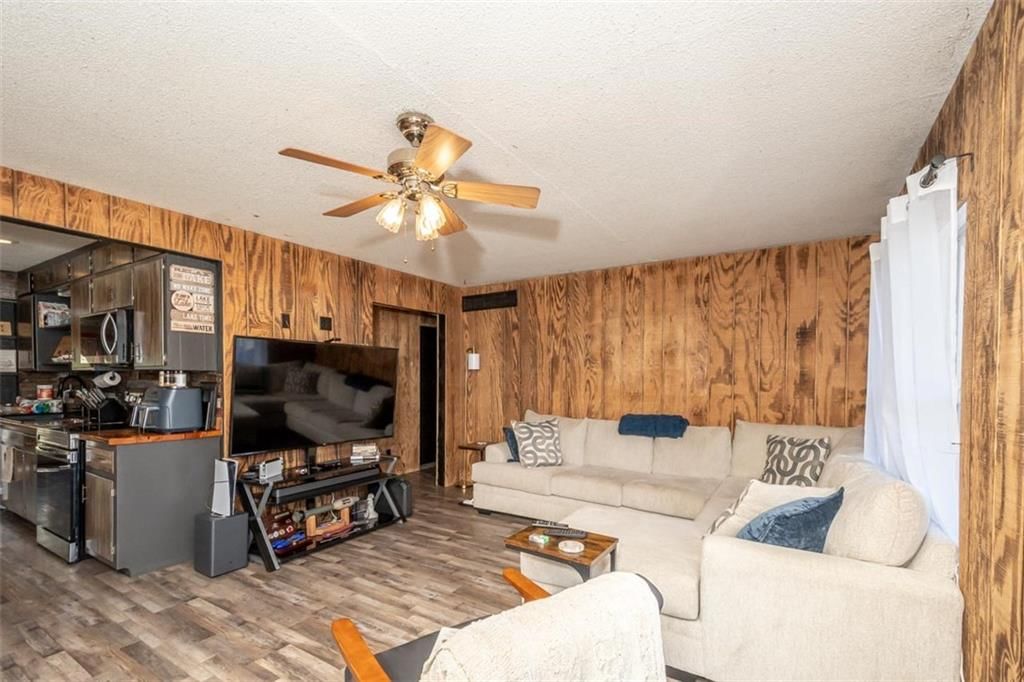 4929 SARATOGA Drive — photo 15