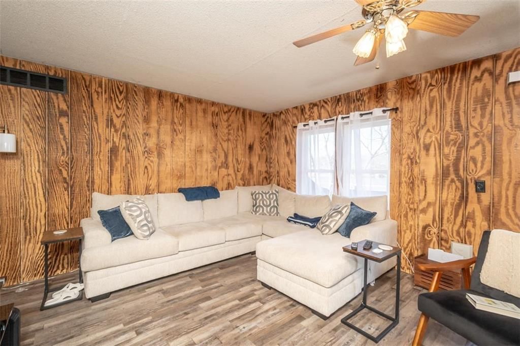 4929 SARATOGA Drive — photo 17