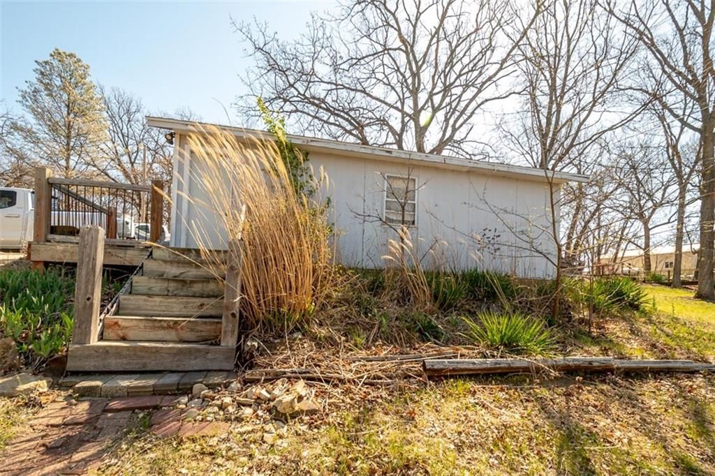 4929 SARATOGA Drive — photo 40