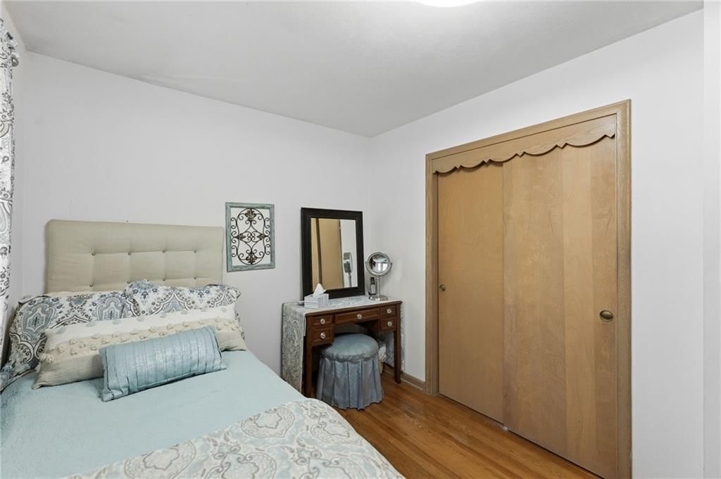 8713 Waverly Avenue — photo 27