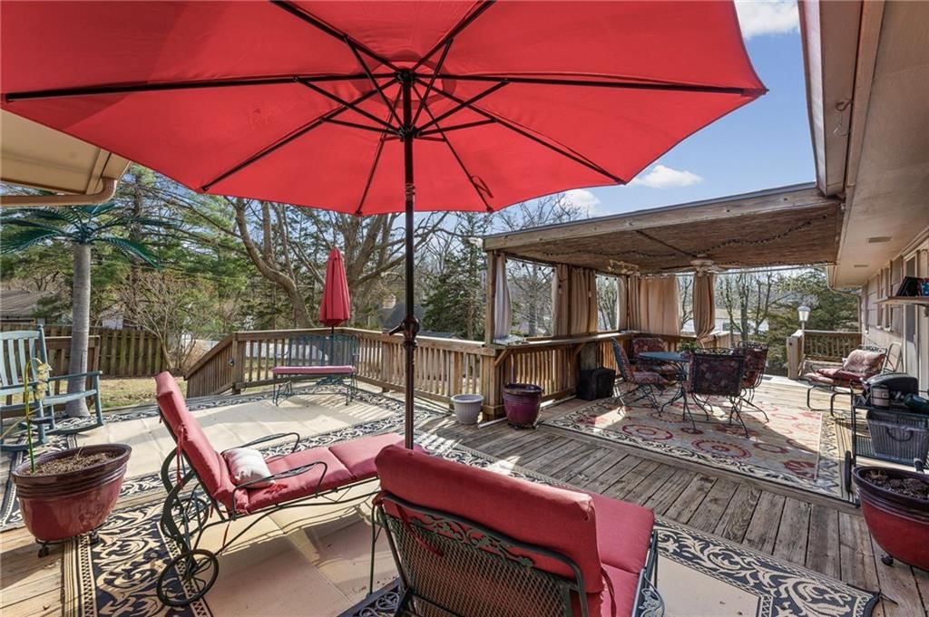 8713 Waverly Avenue — photo 30