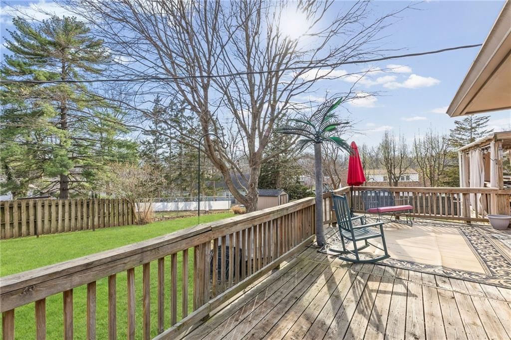 8713 Waverly Avenue — photo 32