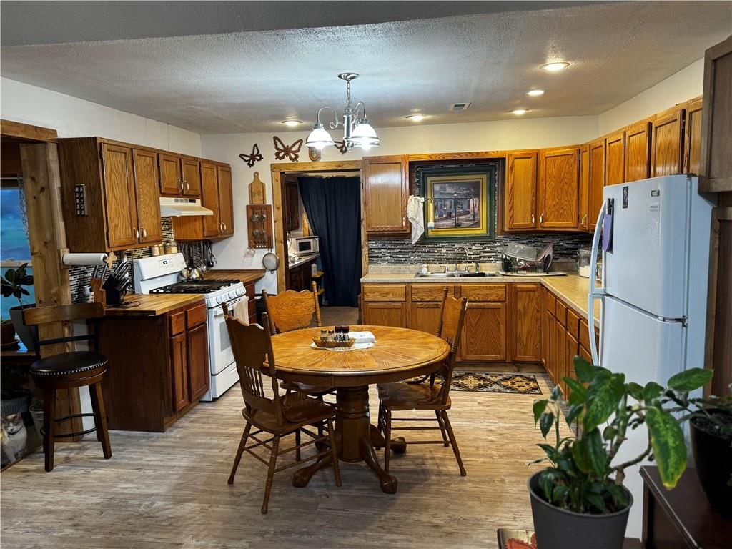 710 N Caldwell Street — photo 8