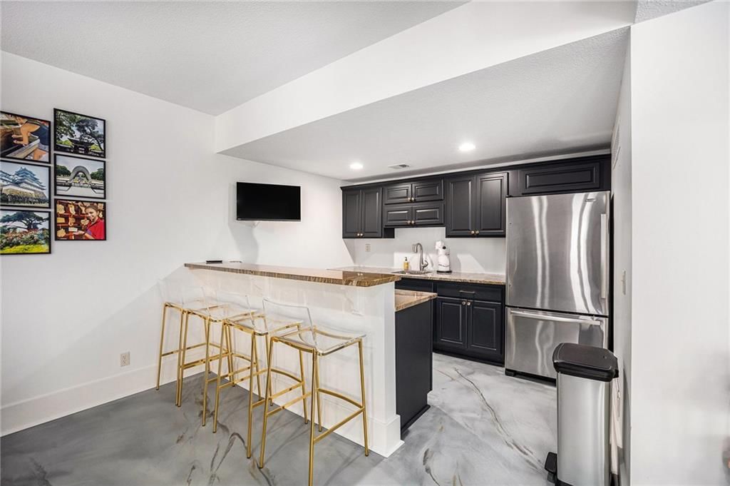 9418 W 161st Terrace — photo 37