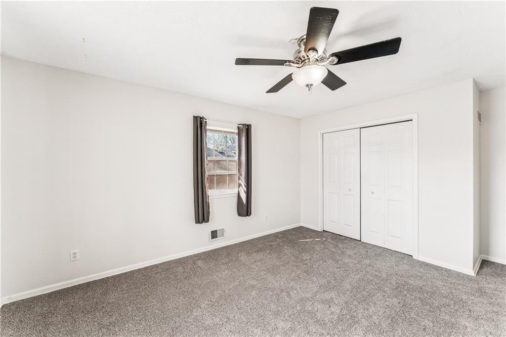 5124 Spring Avenue — photo 25