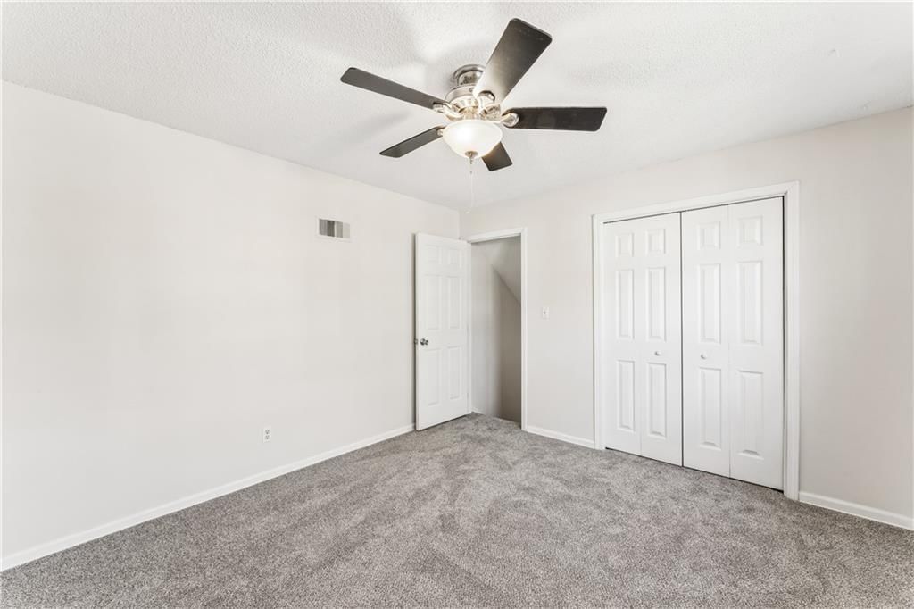 5124 Spring Avenue — photo 34