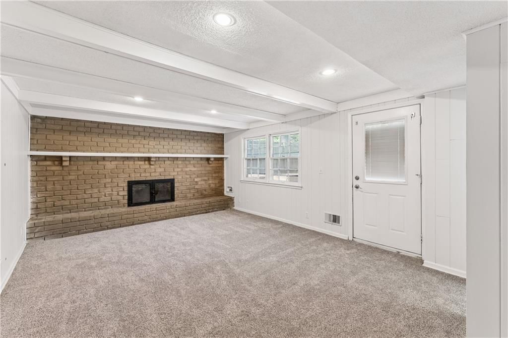 5124 Spring Avenue — photo 40