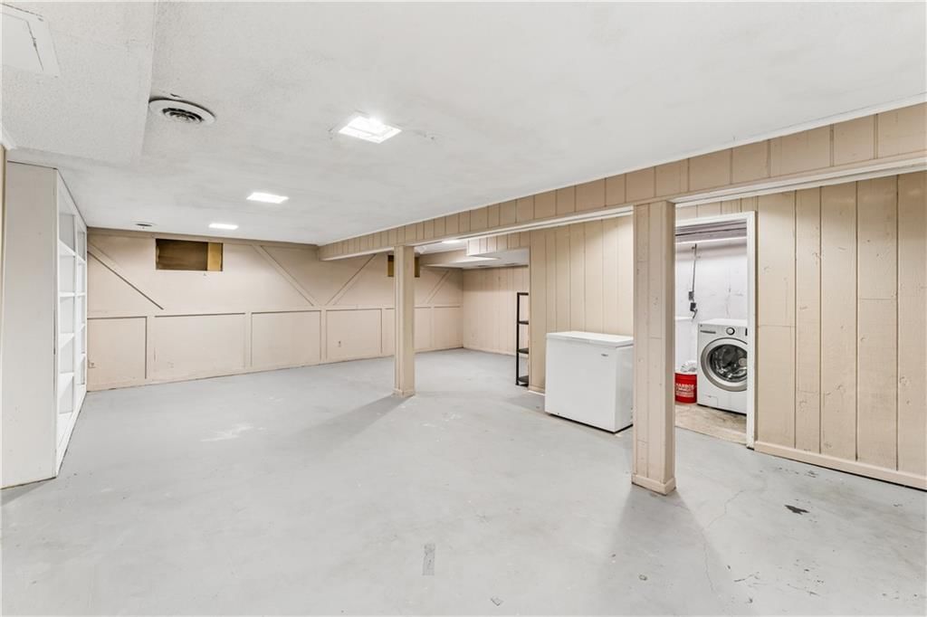 5124 Spring Avenue — photo 46