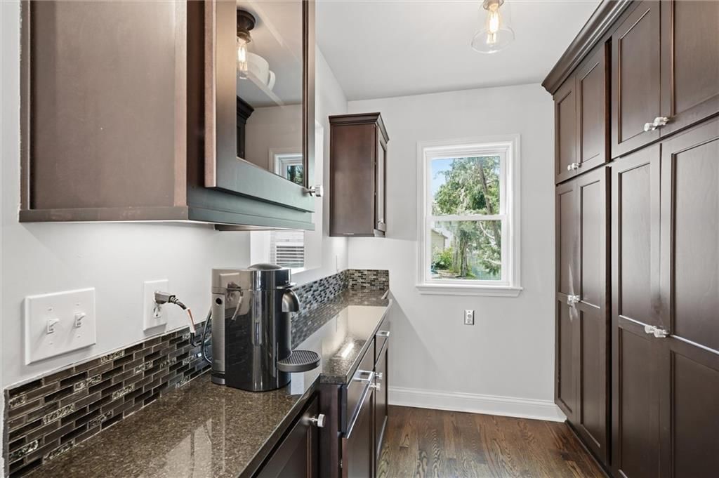 1233 W 72nd Street — photo 18