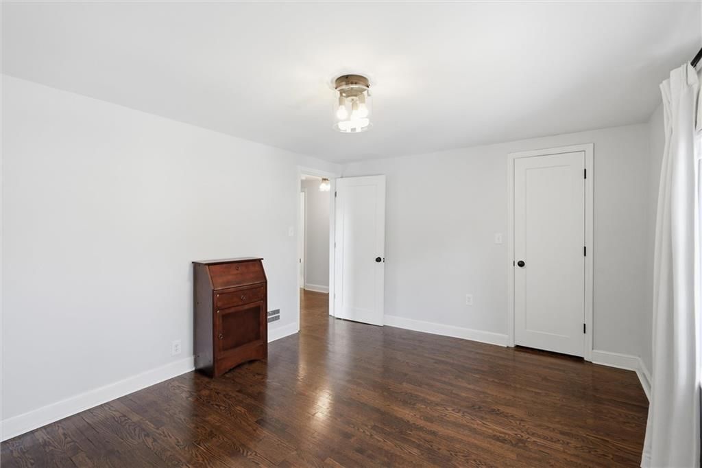 1233 W 72nd Street — photo 32