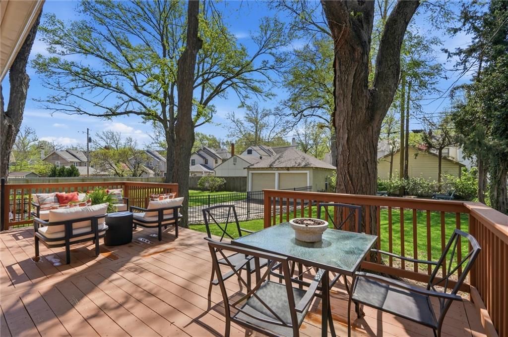 1233 W 72nd Street — photo 36
