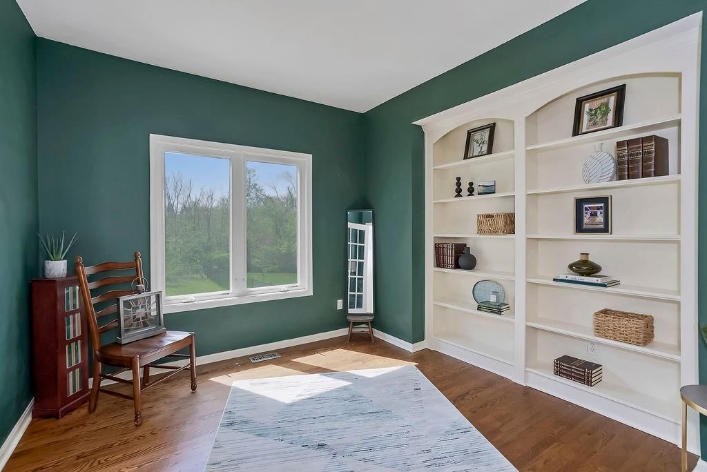 4316 Silverheel Street — photo 3
