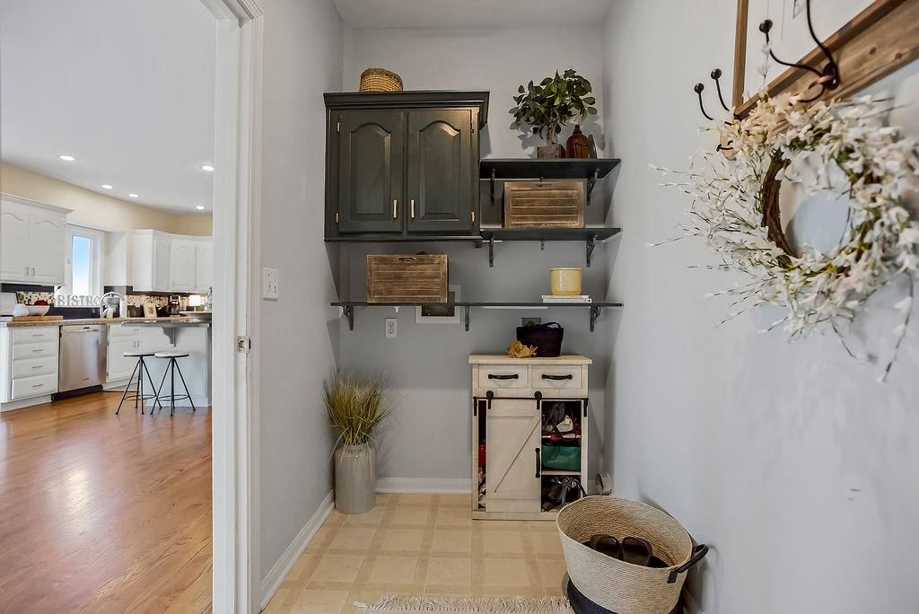 4316 Silverheel Street — photo 12